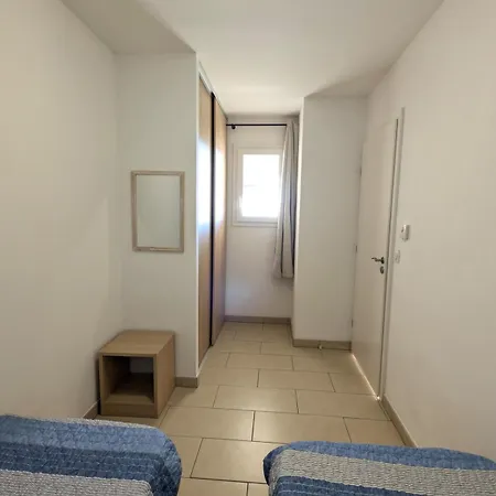 Apartment 2 - 6 Voyageurs *